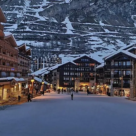 Le 1888 Val D'isere La Daille